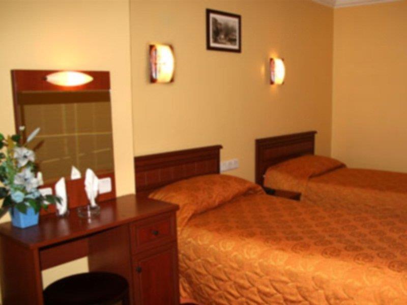 Kafkas Hotel Provincia di Istanbul Esterno foto